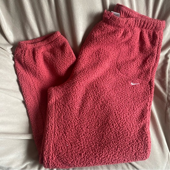 XXL Nike Pink Sherpa fleece jogger set - Picture 6 of 8